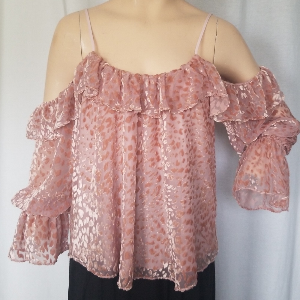 PARKER RENZO OFF THE SHOULDER PINK NUDE TOP
